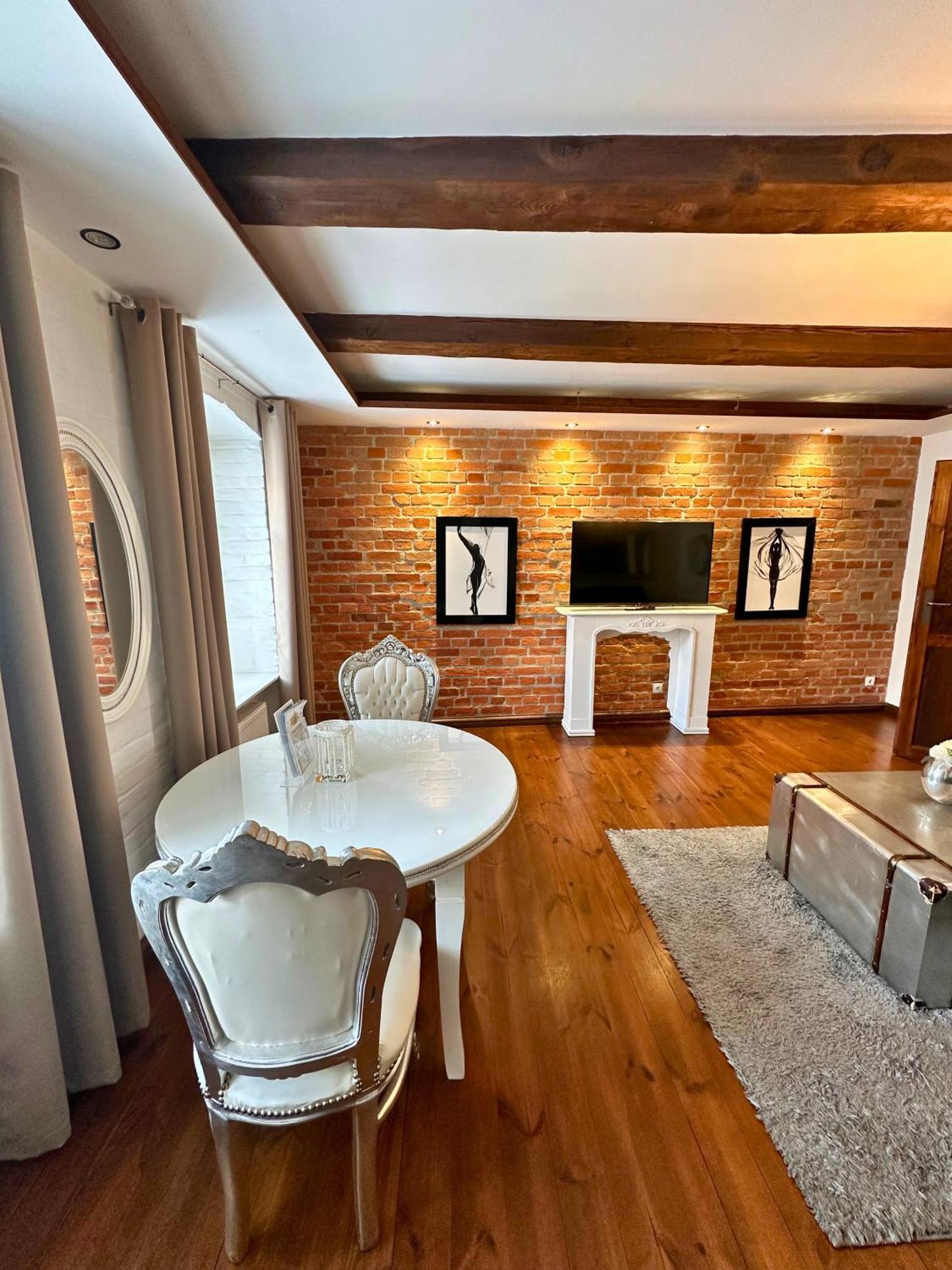 Perfect Stay - "Campari Glam Apartments" Stary Toruń エクステリア 写真